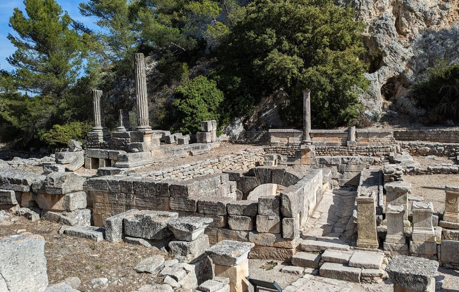 Glanum